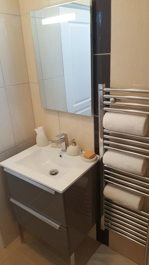 Appart'Hotel61 Comme A La Maison Au Coeur De La Normandie 弗莱尔 外观 照片